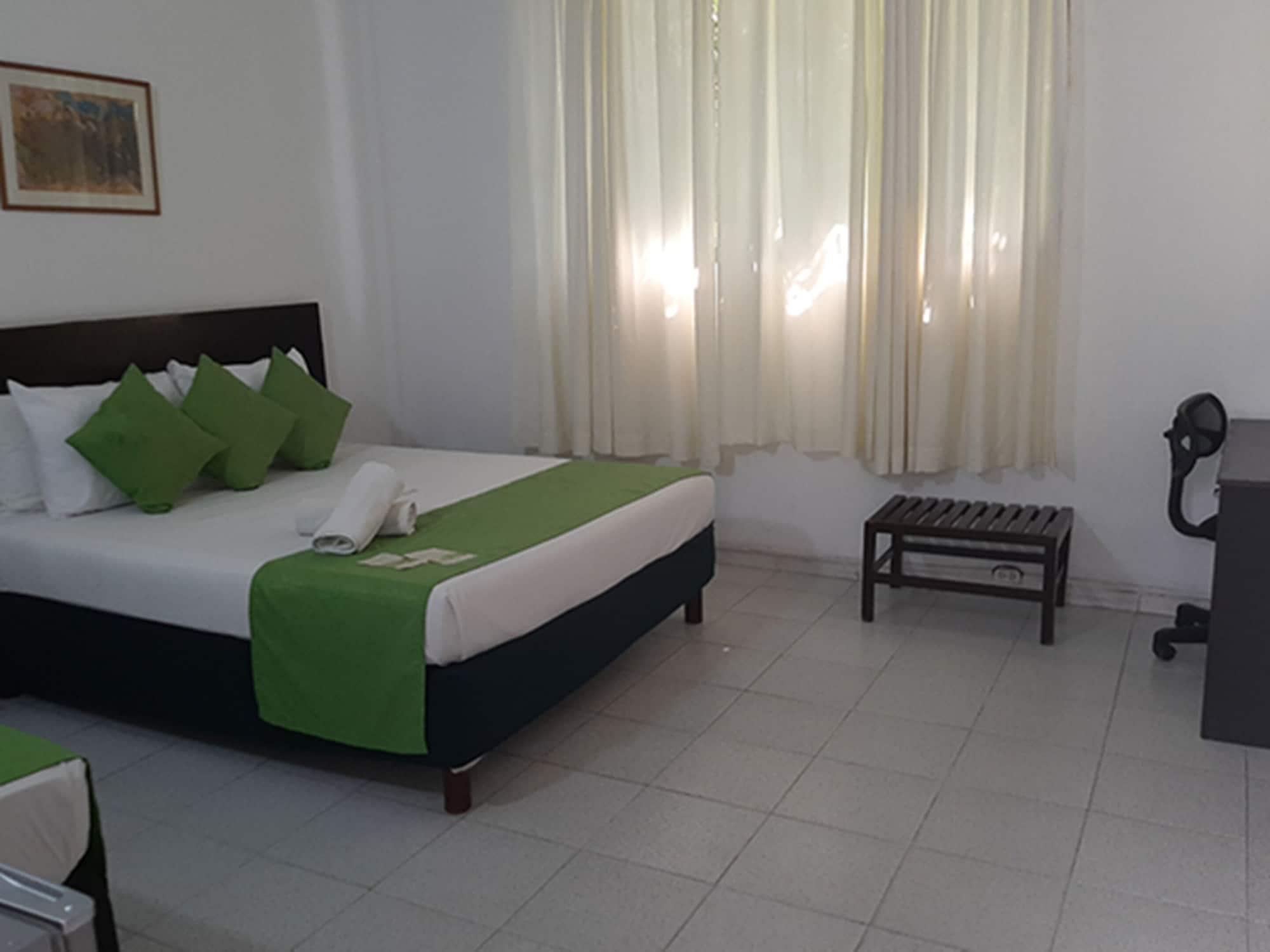 Park Hotel Санта Марта Екстериор снимка